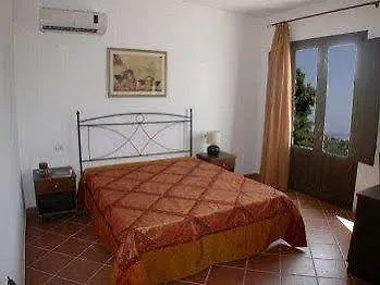 Parco Dei Limoni Country house *