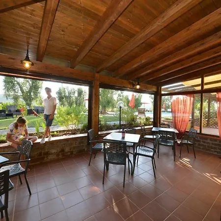 בית כפרי Parco Dei Limoni *
