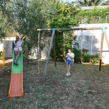Parco Dei Limoni