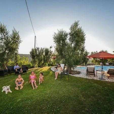 בית כפרי Parco Dei Limoni *